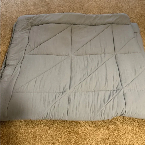 UGG Light blue Comforter Set queen size - Picture 2 of 6